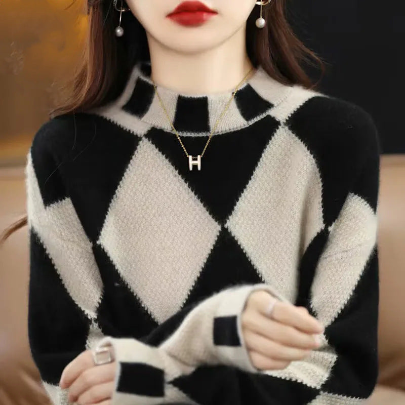 Suéter de cuello alto, camisa de fondo, nueva combinación de colores