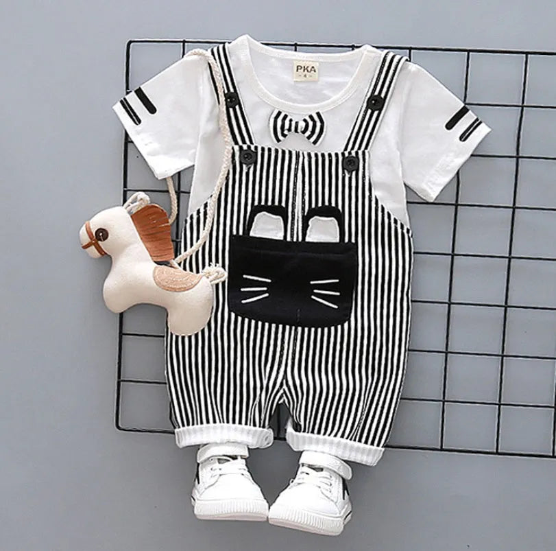 Factory direct handsome children's clothing Korean male baby cartoon strap two-piece suit cotton one generation A128