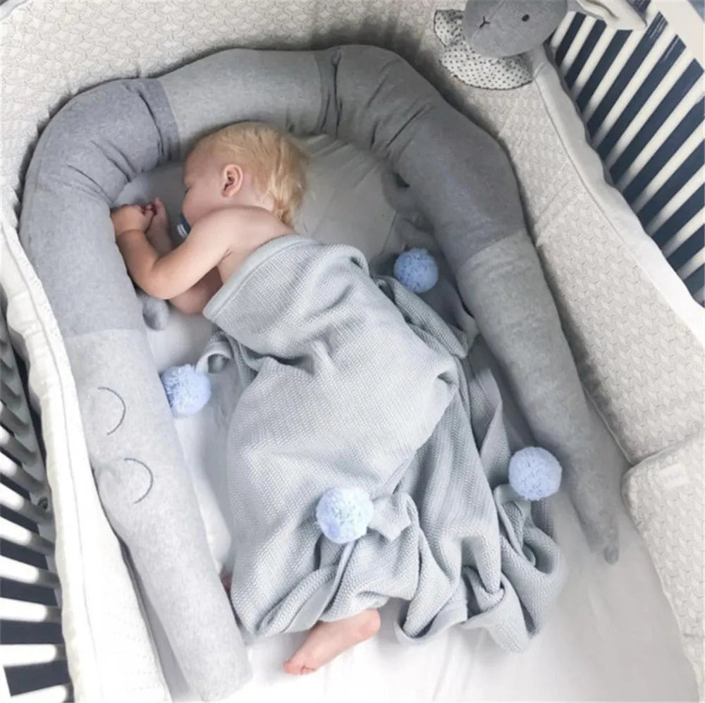 Literie de bébé de Bande Dessinée Bébé Tour de Lit Oreiller Infantile Berceau Enfants Lit Clôture Bébé Décoration Chambre Accessoires