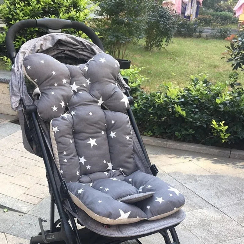 Bébé rembourré poussette coton pad