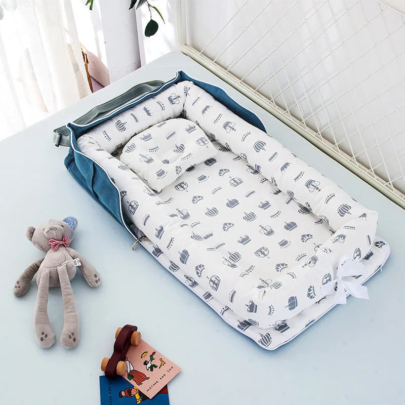 Lit bébé pliable,