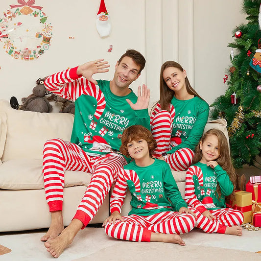 New Cartoon Santa Claus Letter Printing Parent-child Christmas Pajamas Home Wear Suit - Enfance-Heureuse