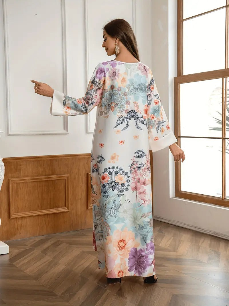 Elegante vestido caftán largo con estampado floral