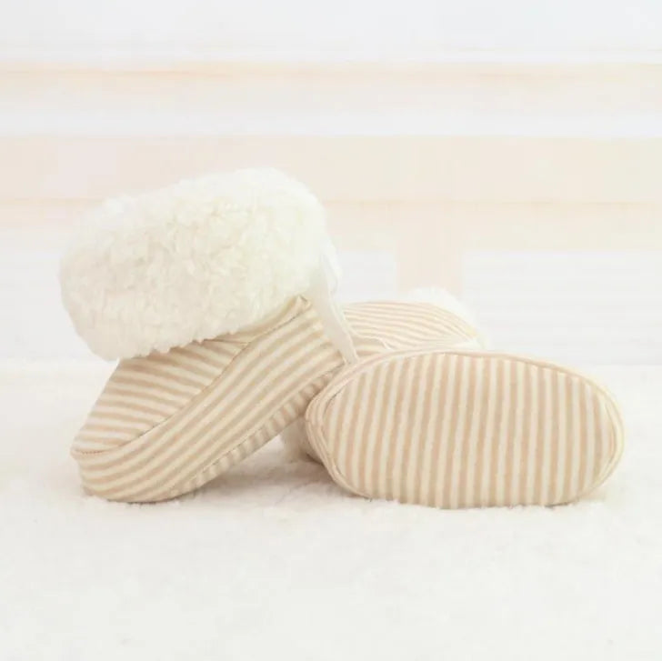 Nouveau style Bébé Chaussures Infantile Doux Semelle Chaussures pour Nouveau-nés Bébé D'hiver Garder Au Chaud Imprimer Premiers Marcheurs Chaussures pour bébés enfants