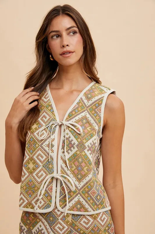 Annie Wear Ethnic Woven Jacquard Tie Front Vest - Enfance-Heureuse