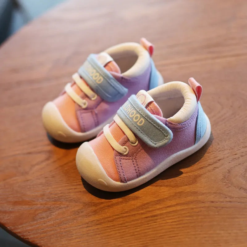Enfant en bas âge chaussures
