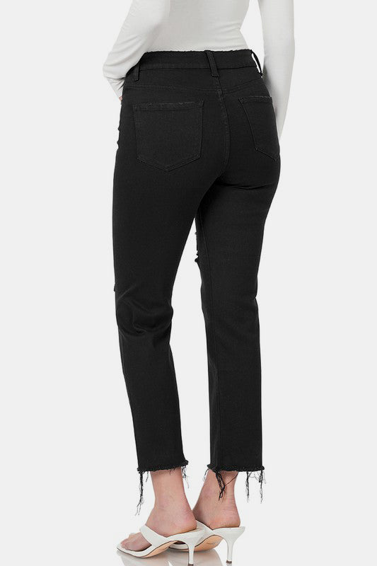 Zenana Distressed Raw Hem Cropped Jeans - Enfance-Heureuse